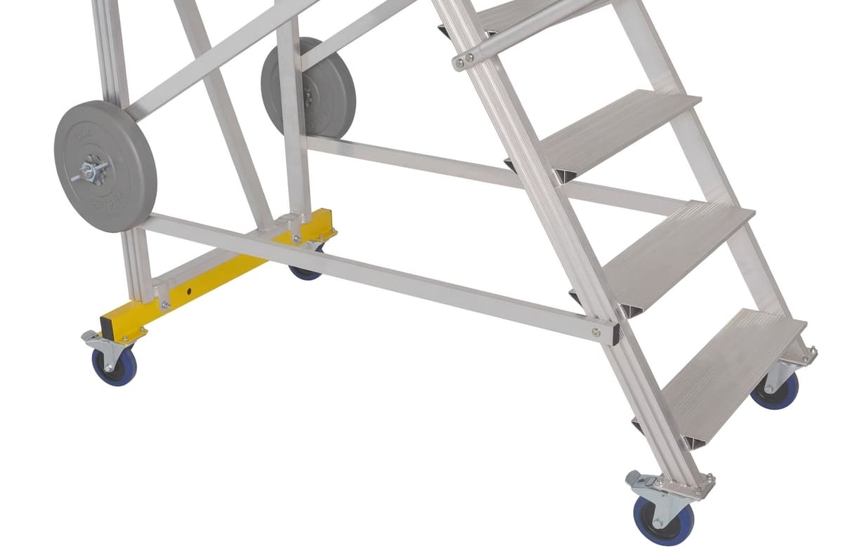 Траверса с балластом для вышек-стремянок MEGAL ВС ТБ