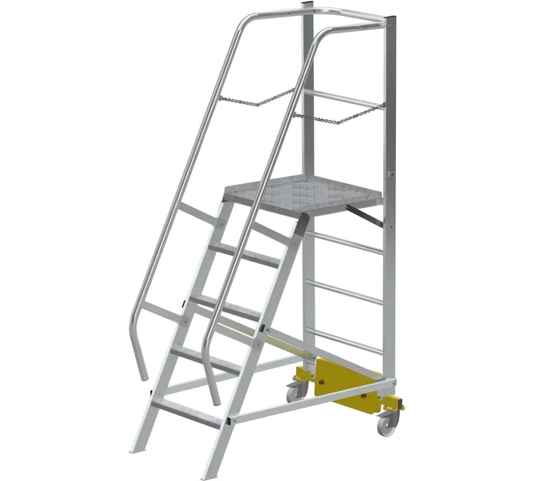 Лестница с платформой MEGAL ЛСПК-1,9/0,82 компактная 261019