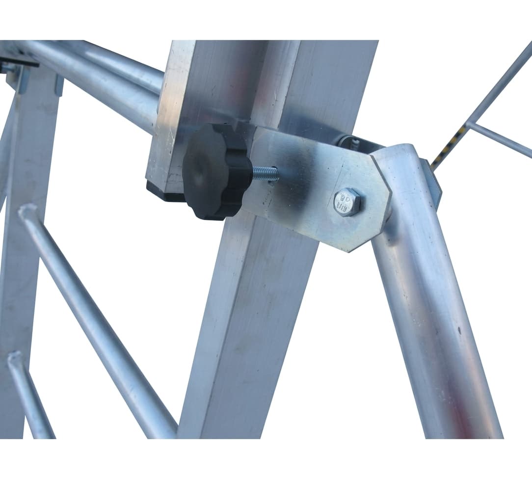 Телескопическая лестница-платформа MEGAL ТЛП 1,6-2,5 270103