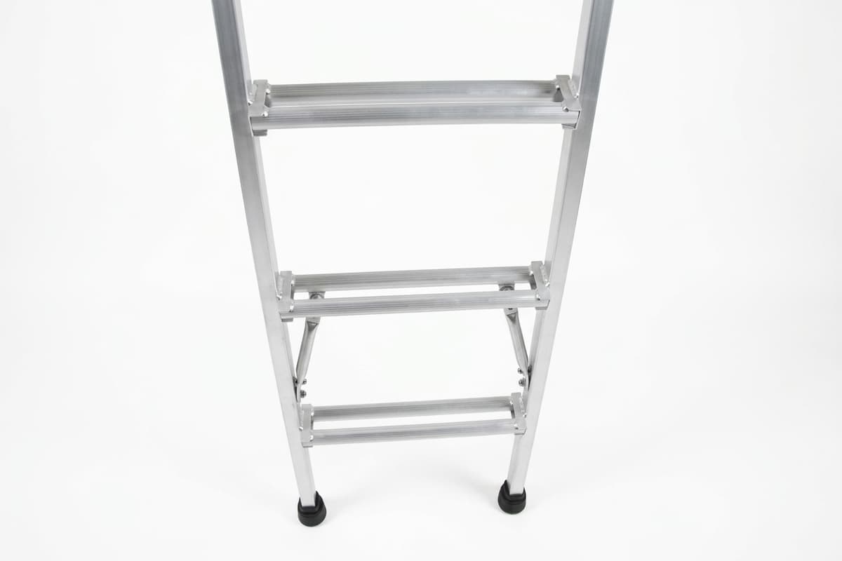 Приставная лестница MEGAL ЛПШ-2 тип 2 с широкими ступенями 320820