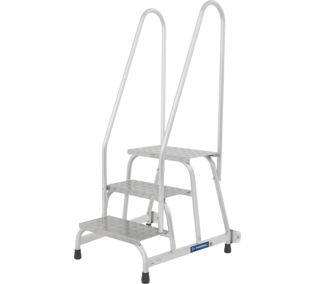 Передвижная монтажная подставка MEGAL тип 1 3 ступени с двумя поручнями 050703